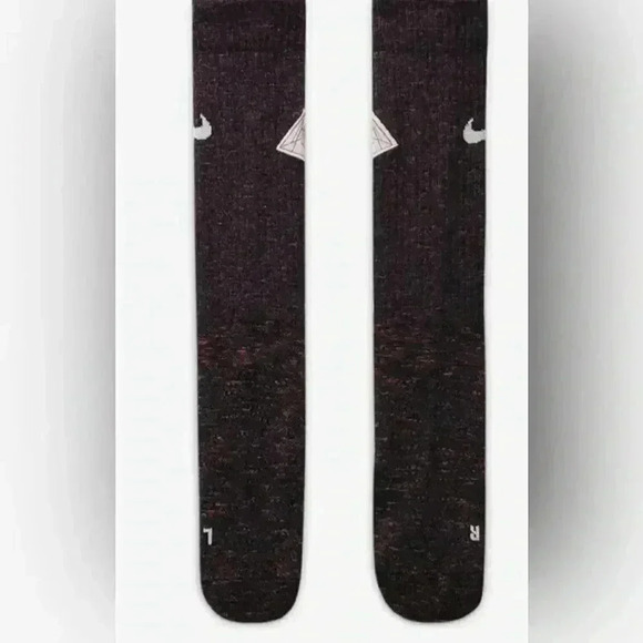 Nike Basketball Kyrie Irving Multiplier unisex socks in red twist - Picture 4 of 12